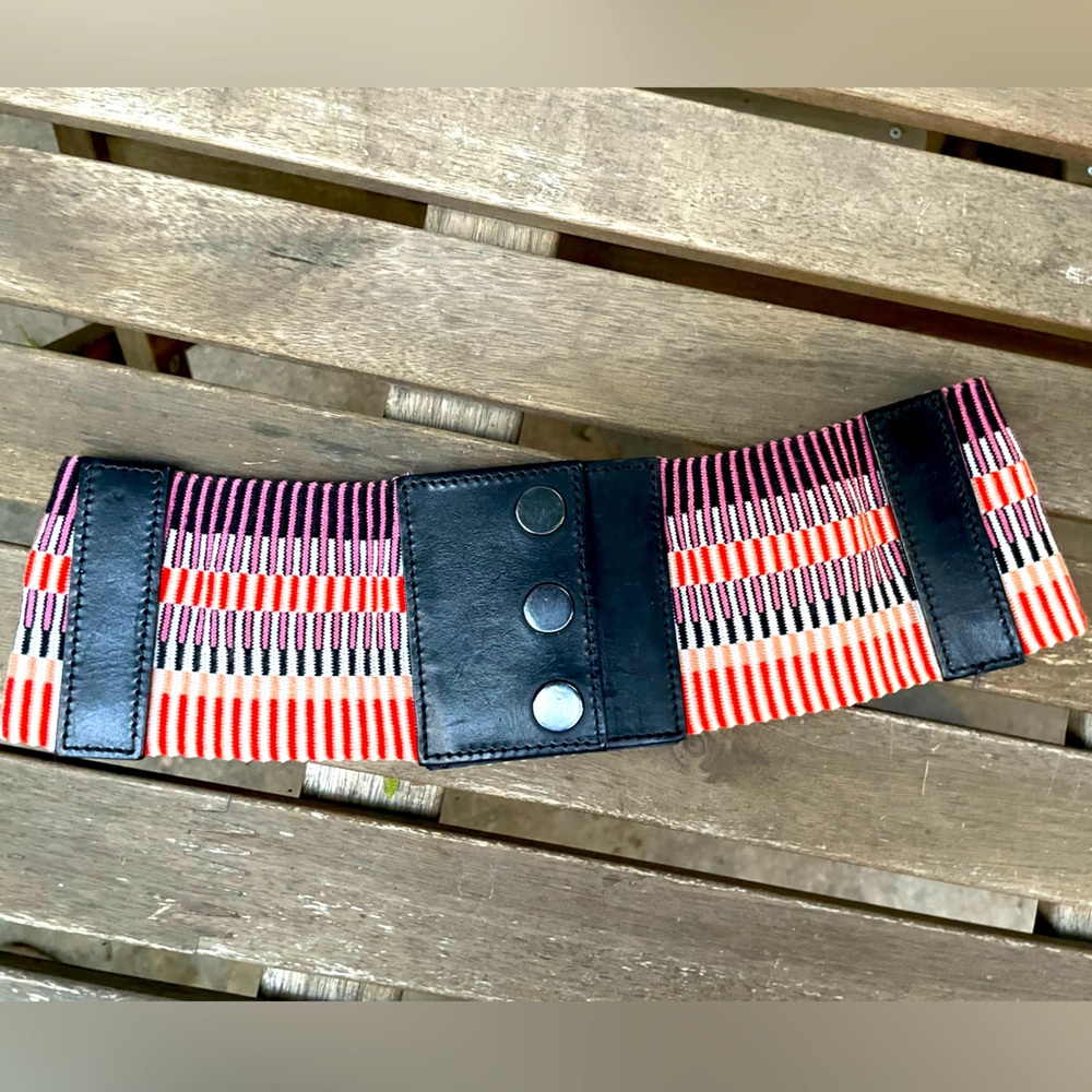 Vintage Missoni waist belt in classic red blue white colours. Fits XS- S/ 0- 2